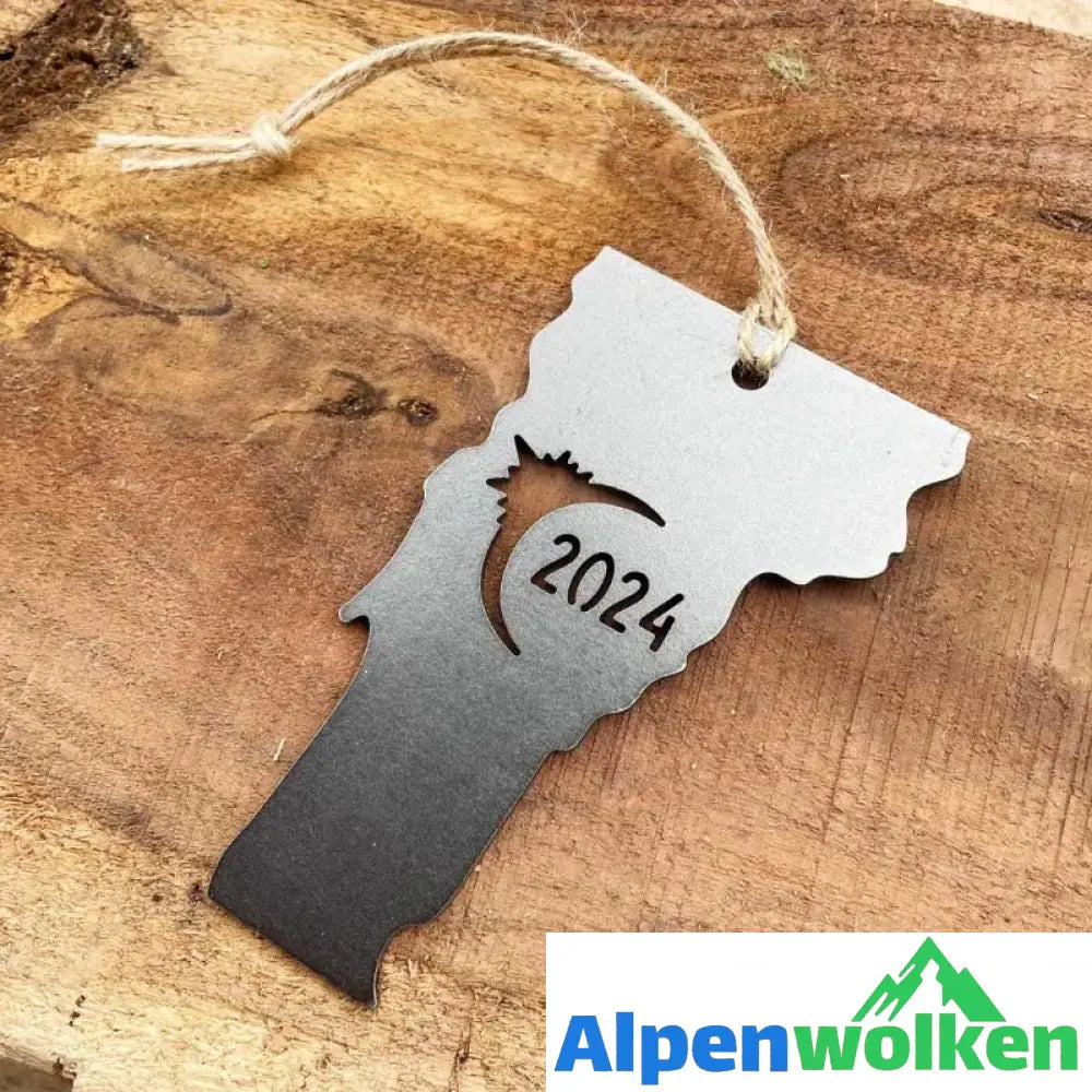 Alpenwolken - 2024 Commemorative Metal Ornament