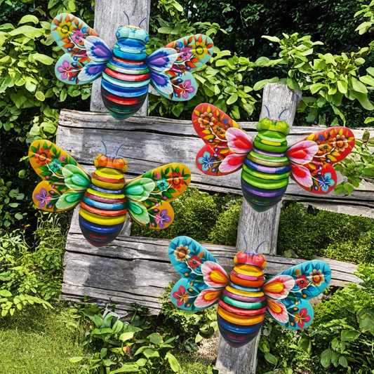 Alpenwolken - Kunstskulptur „Eiserne Biene“, hängende Wanddekoration für den Garten