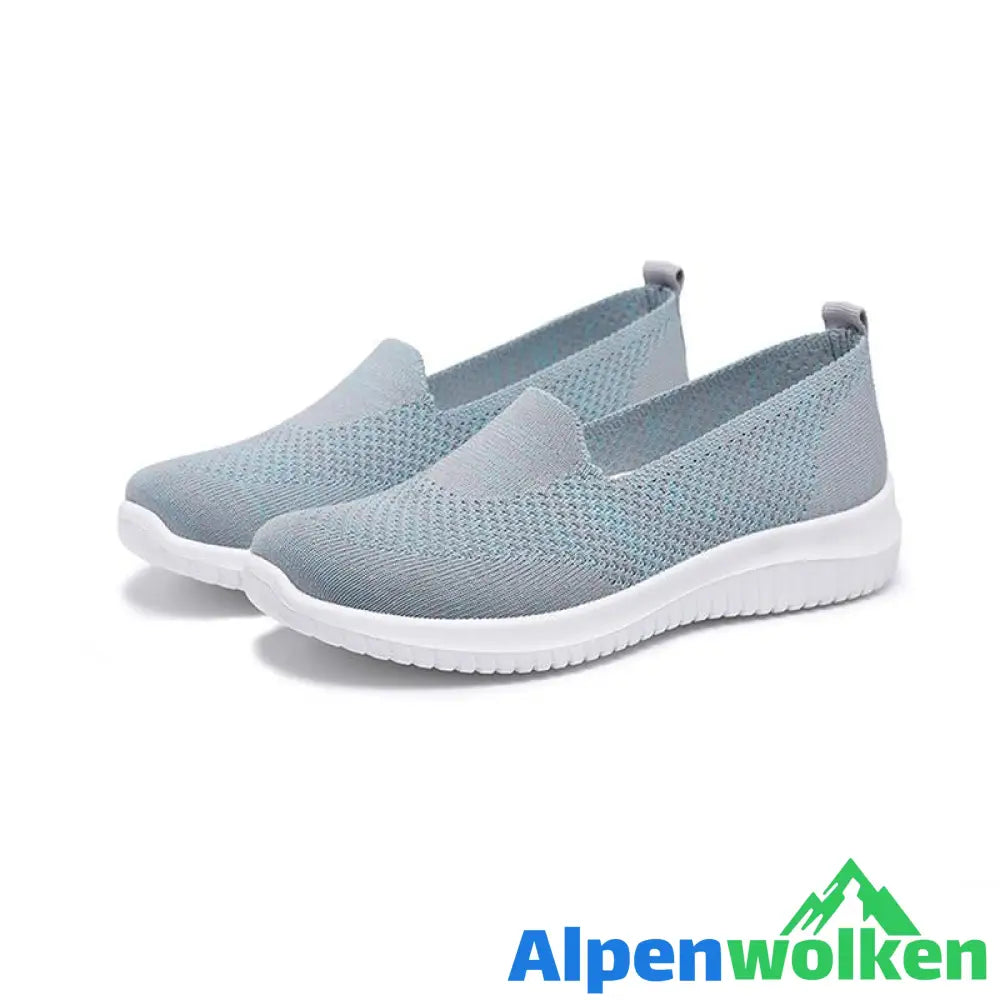 Alpenwolken - Alte Pekinger Stoffschuhe