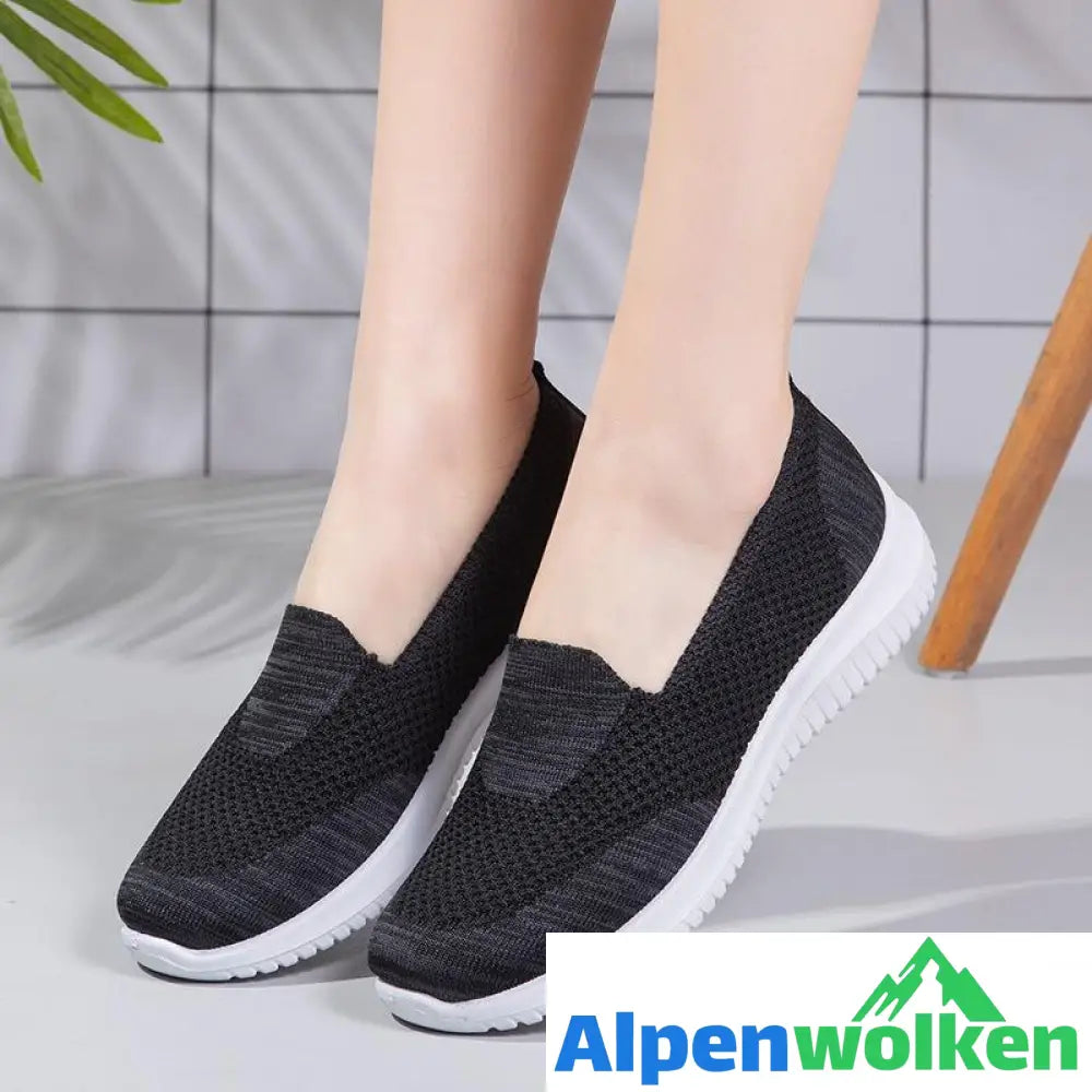 Alpenwolken - Alte Pekinger Stoffschuhe