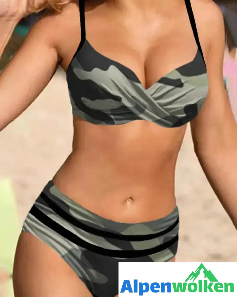 Alpenwolken - Bikini mit Camouflage-Print und Riemen Armee grün