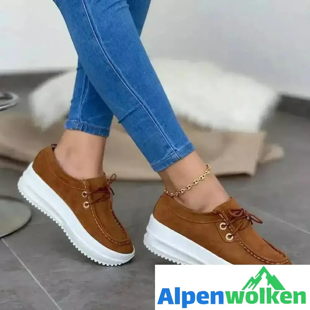 Alpenwolken - Damen Keilabsatz und runder Zehenpartie Bequeme Schuhe Braun