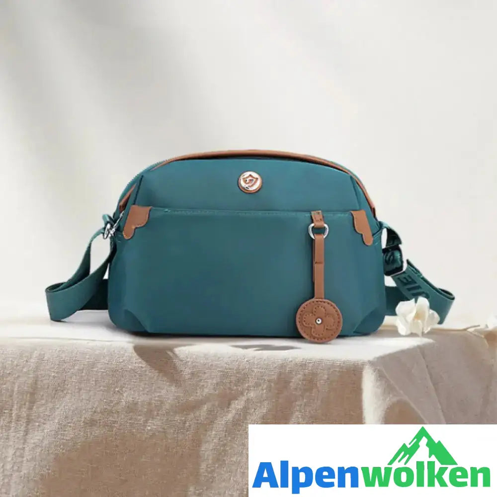 Alpenwolken - Damen leichte kleine Umhängetasche und Handtasche aus Nylon