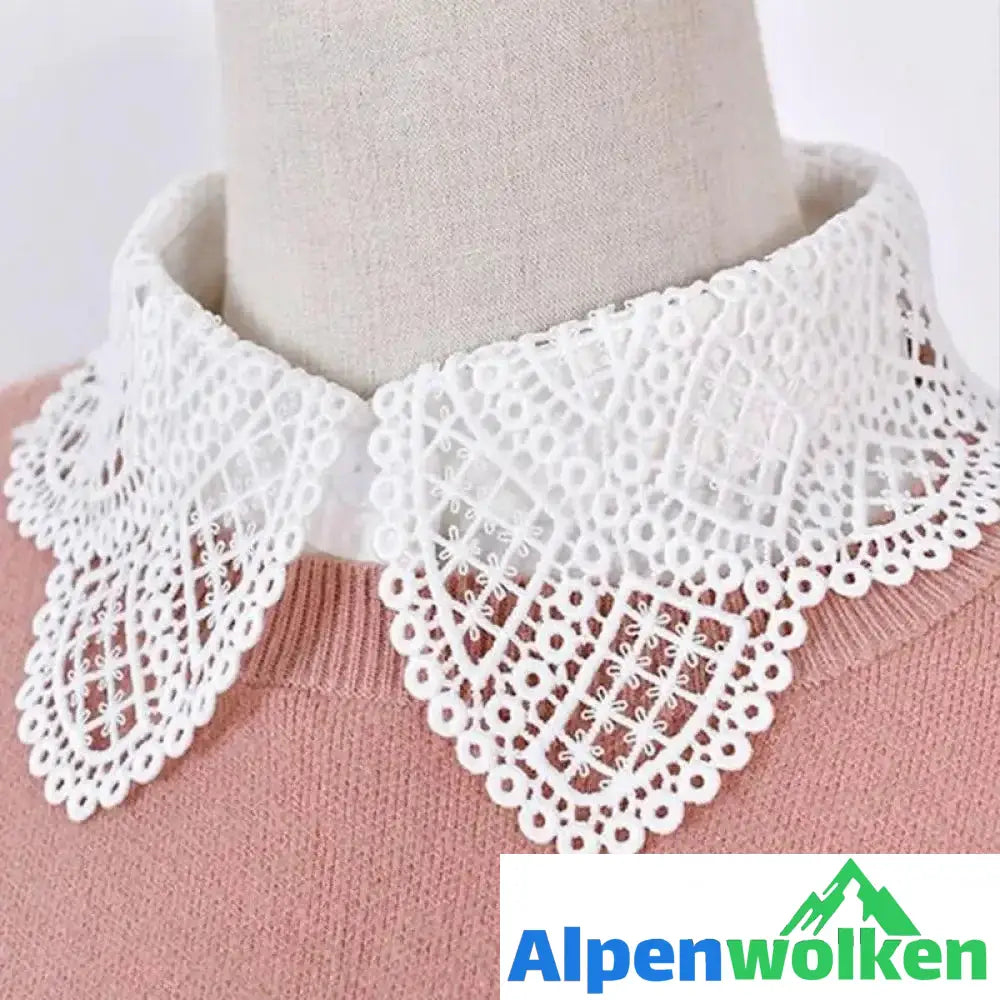 Alpenwolken - Damen Shirt Falscher Spitzenkragen