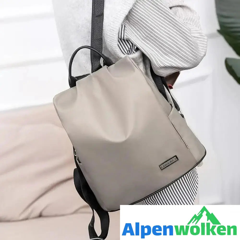 Alpenwolken - Damen stilvoller Rucksack Khaki