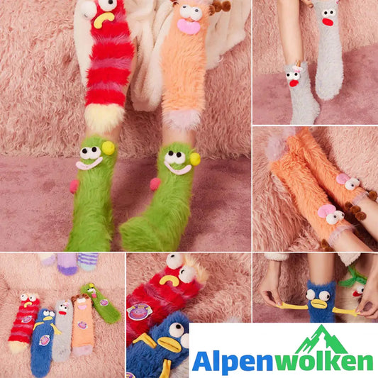 Alpenwolken - Dreidimensionale Socken aus korallfarbenem Samt