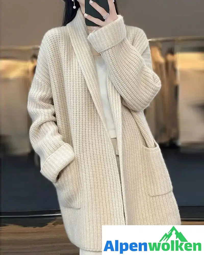 Alpenwolken - Einfarbiger Cardigan mit Reverstaschen Beige