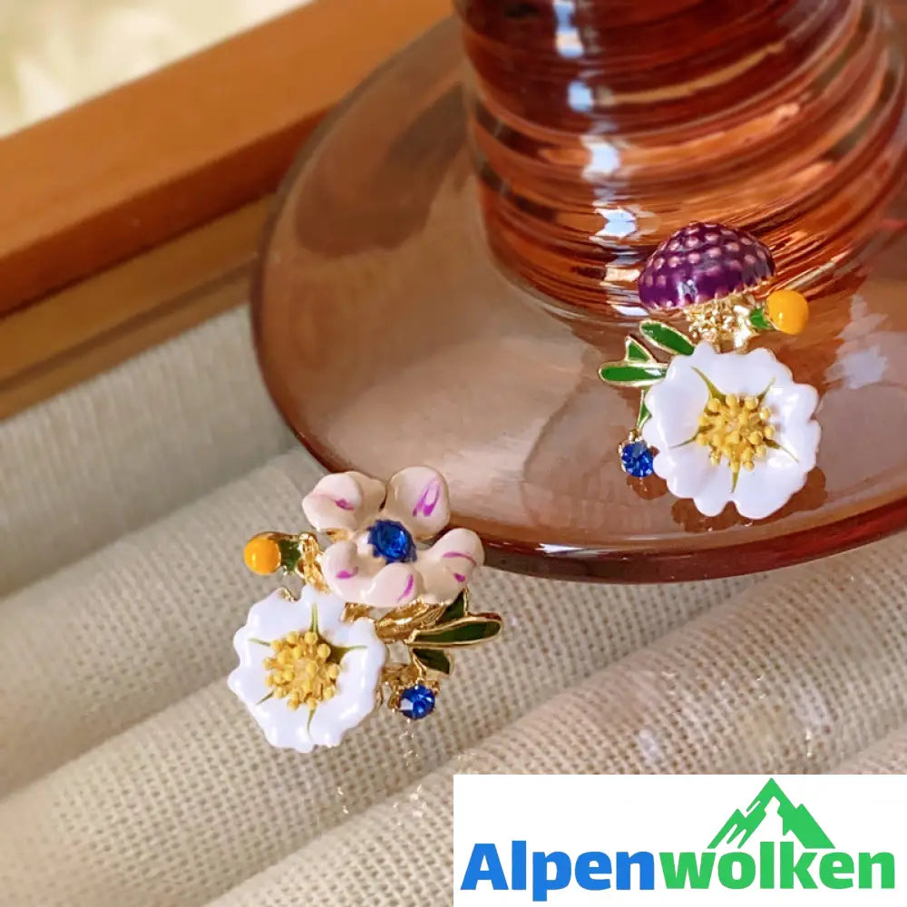 Alpenwolken - ✨Gänseblümchen-Blume asymmetrische Ohrringe