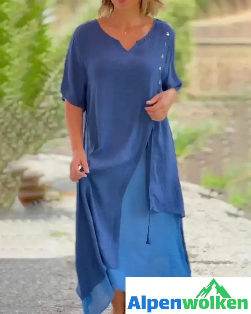 Alpenwolken - Lässiges asymmetrisches Kleid mit kurzen Ärmeln Blau