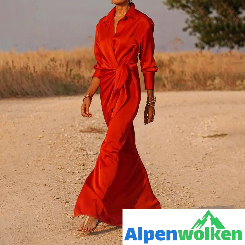 Alpenwolken - 💃Langärmeliges Kleid mit Krawatte und Revers✨