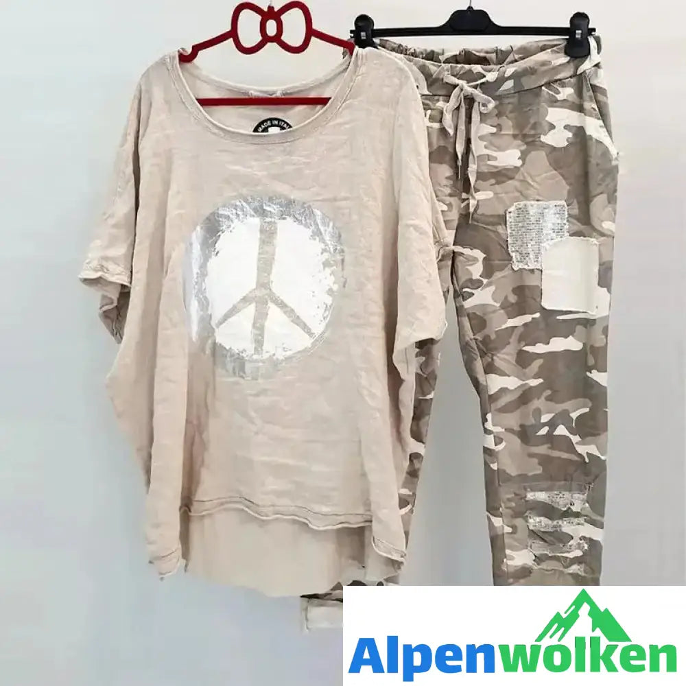 Alpenwolken - Modischer Zweiteiliger Camouflageanzug für Damen Beige