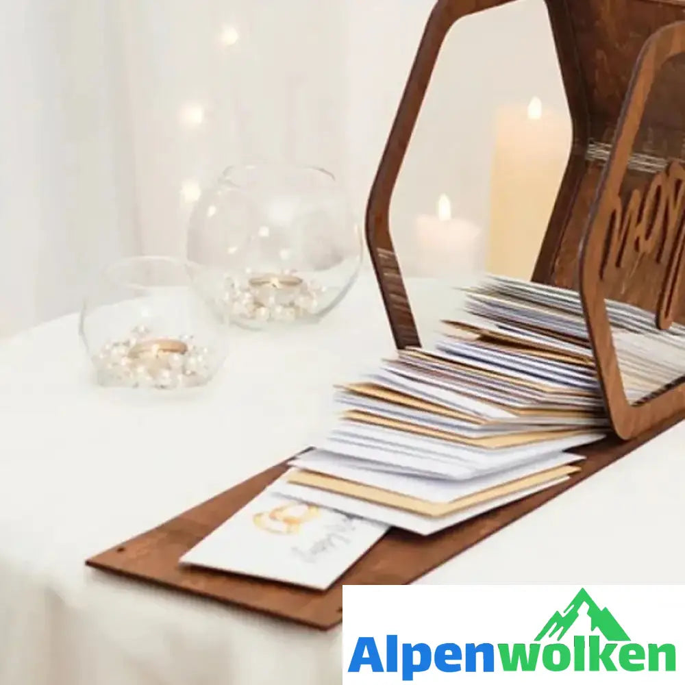 Alpenwolken - Personalisierte Hochzeitskarte Sechskantbox