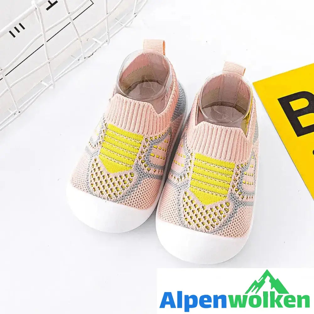 Alpenwolken - Rutschfeste Babyschuhsocken Pink