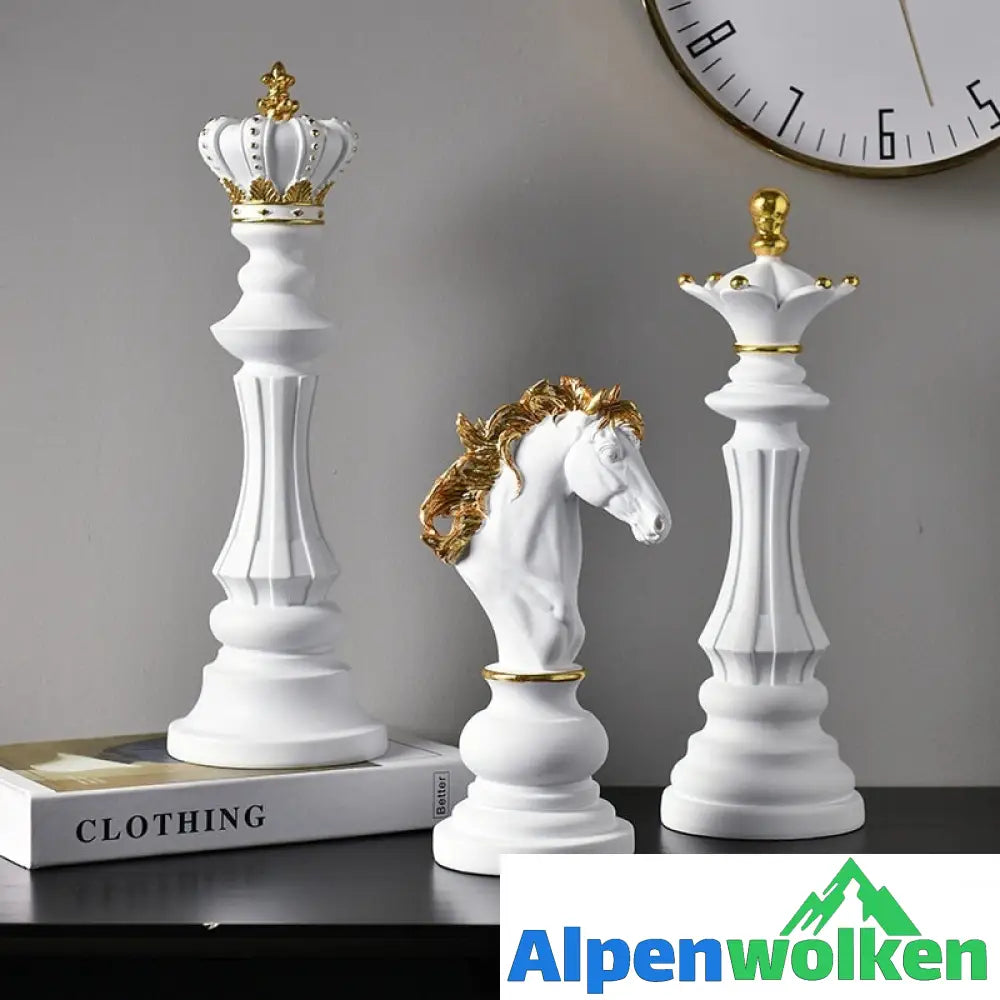 Alpenwolken - Schach-Statue