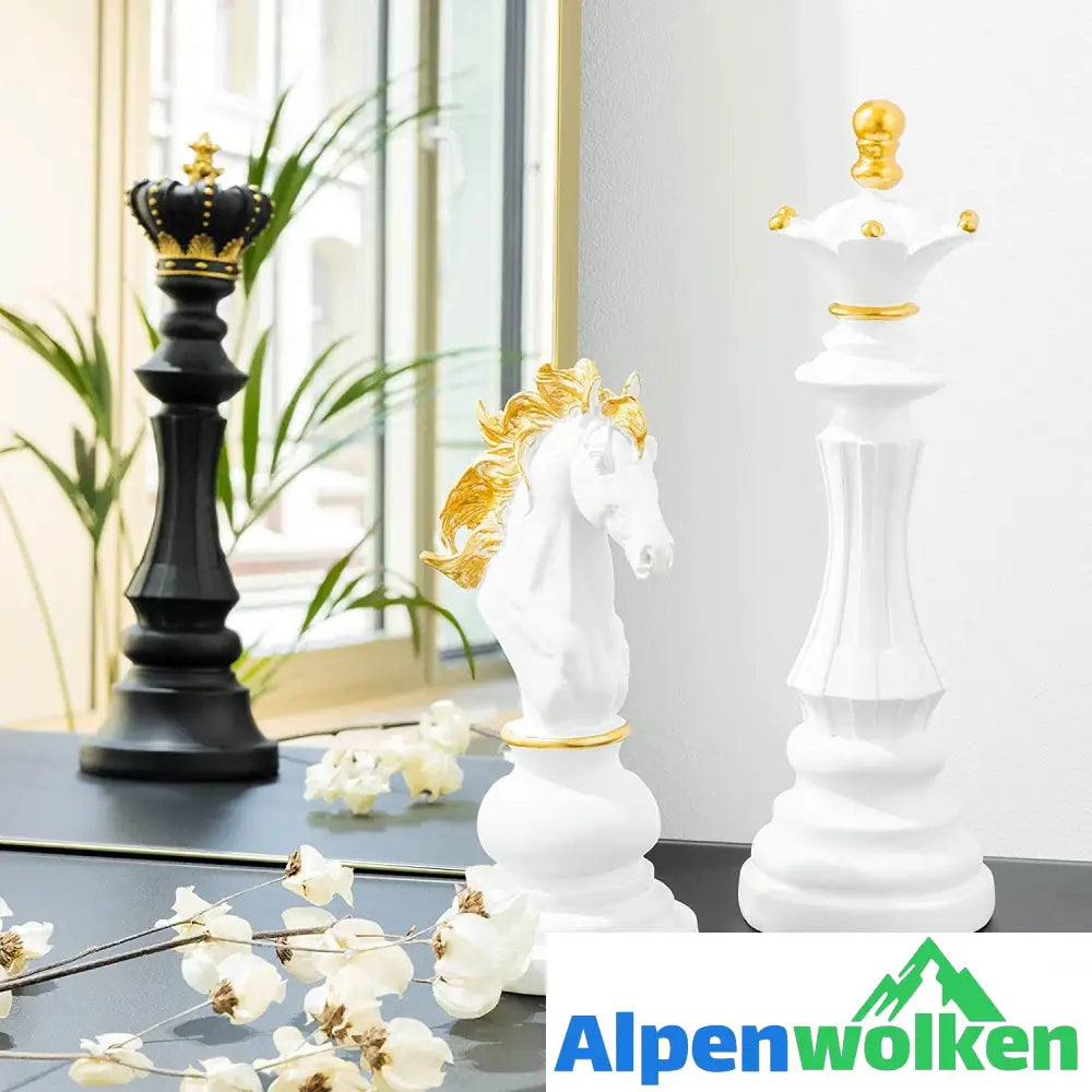 Alpenwolken - Schach-Statue