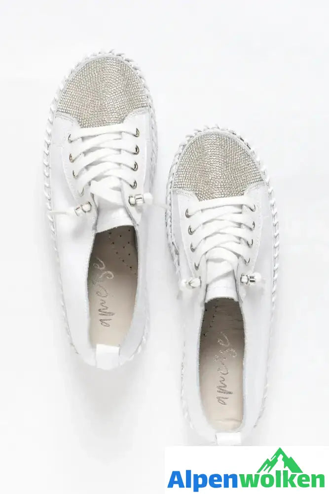 Alpenwolken - SNEAKERS AUS DIAMOND SILVER LEDER | festival outfit