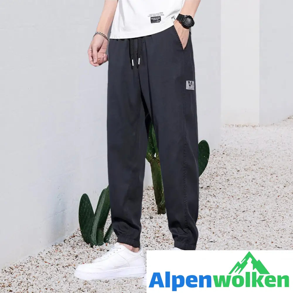 Alpenwolken - Sommerliche Freizeitjeans für Männer