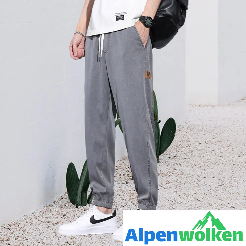 Alpenwolken - Sommerliche Freizeitjeans für Männer