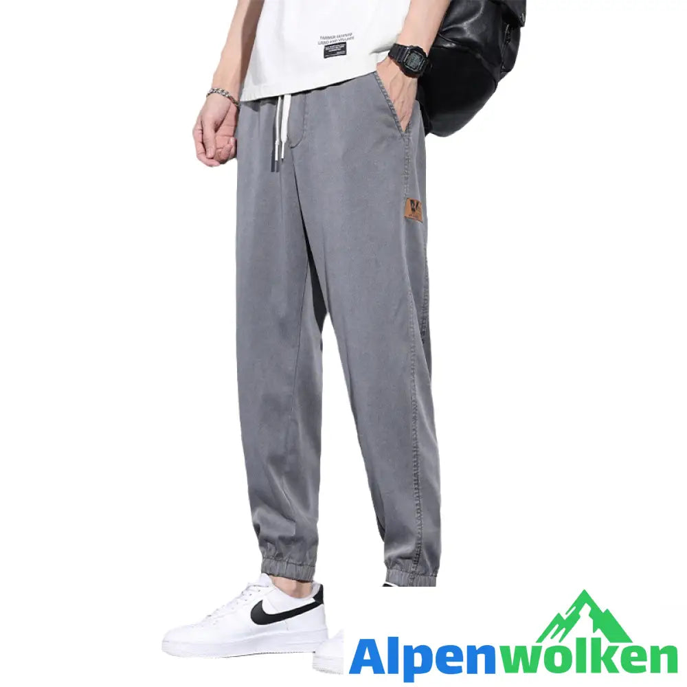 Alpenwolken - Sommerliche Freizeitjeans für Männer