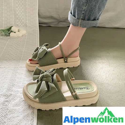 Alpenwolken - Sommerliche vielseitige modische Sandalen mit Schleife