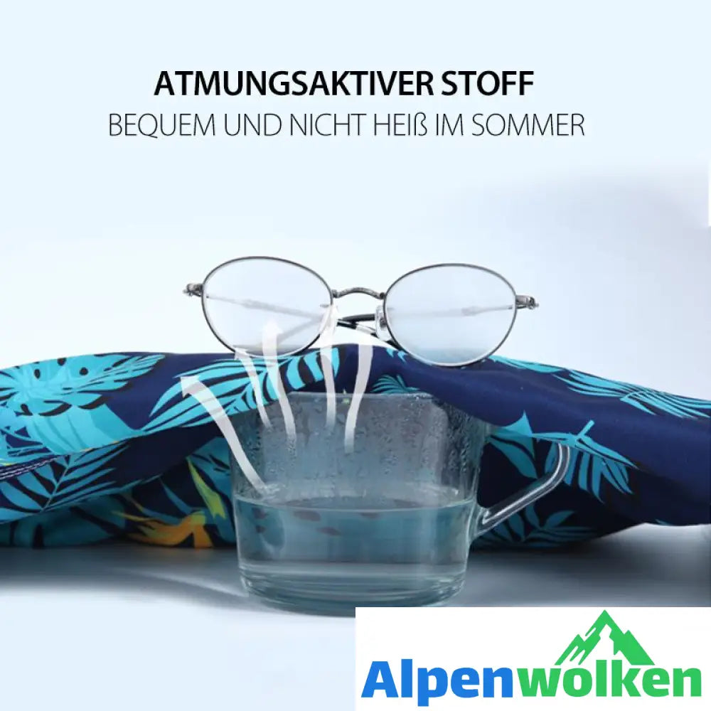 Alpenwolken - Sommersport- und Freizeit-Shorts