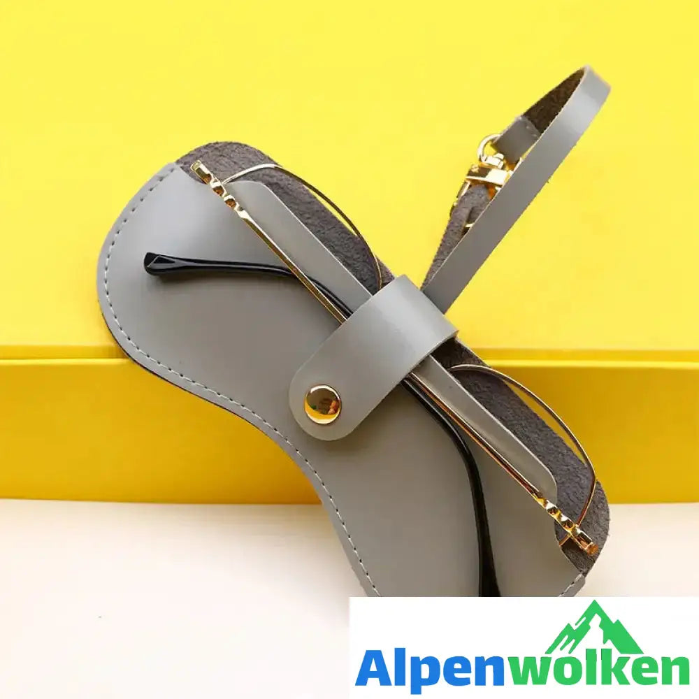 Alpenwolken - Sonnenbrillen-Tasche aus Leder grau