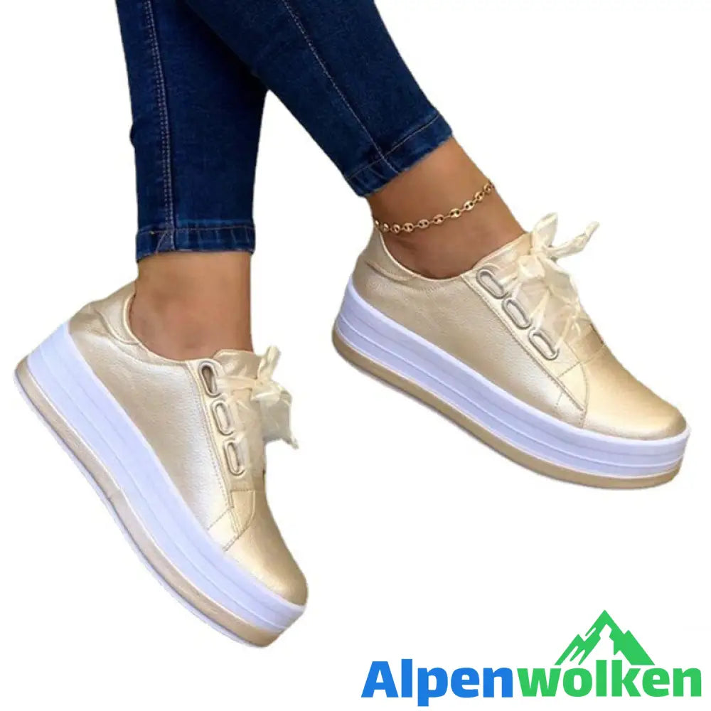 Alpenwolken - Stilvolle Freizeitschuhe mit dicken Sohlen