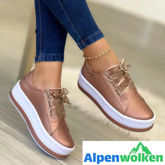 Alpenwolken - Stilvolle Freizeitschuhe mit dicken Sohlen