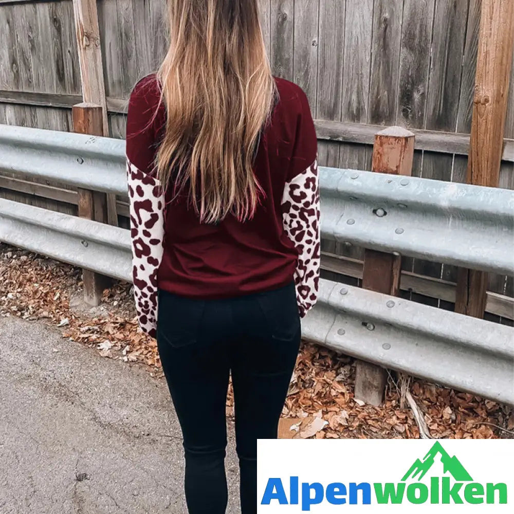 Alpenwolken - T-SHIRT MIT GEKREUZTEM LEOPARDDRUCK