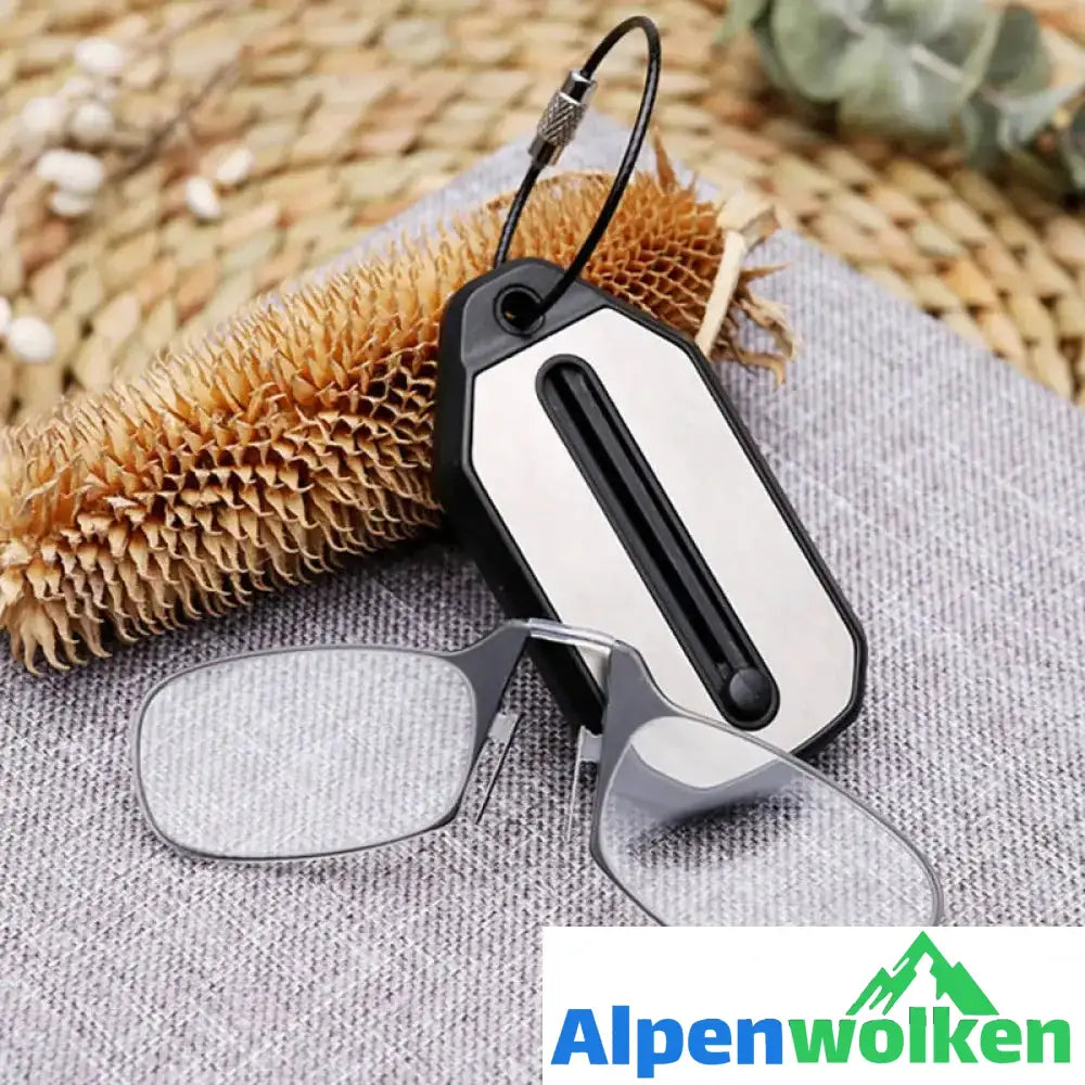 Alpenwolken - Tragbare Mini-Lesebrille mit beinlosem Nasenclip