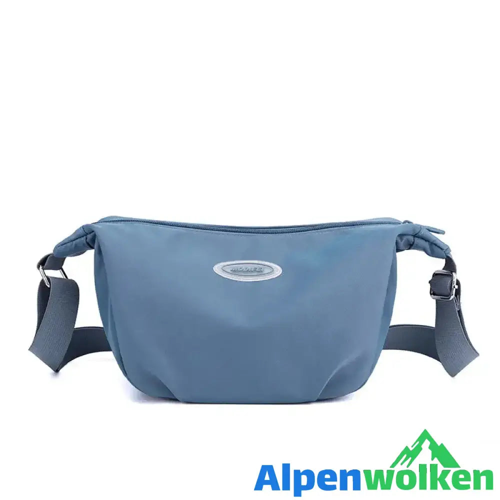 Alpenwolken - Umhängetasche aus Nylon Blau