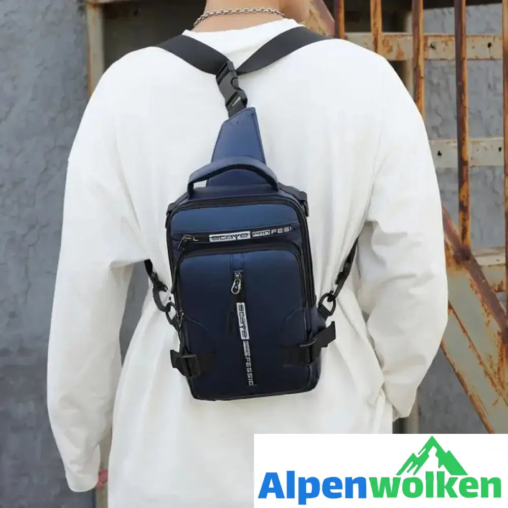 Alpenwolken - Umhängetasche mit USB-Ladegerät