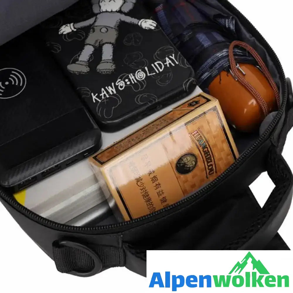 Alpenwolken - Umhängetasche mit USB-Ladegerät