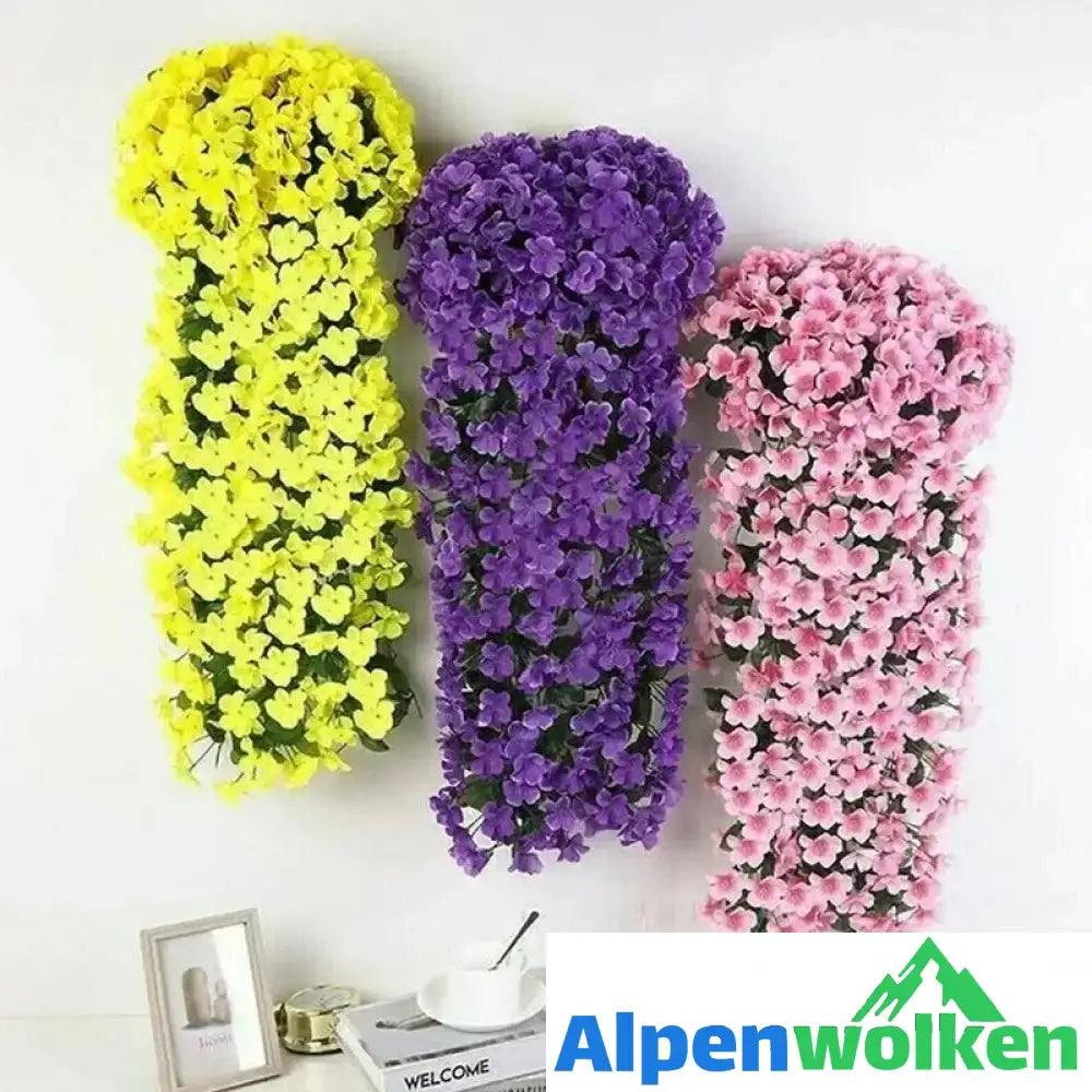 Alpenwolken - Violetter Blumenampel der Simulation