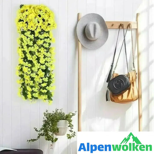 Alpenwolken - Violetter Blumenampel der Simulation