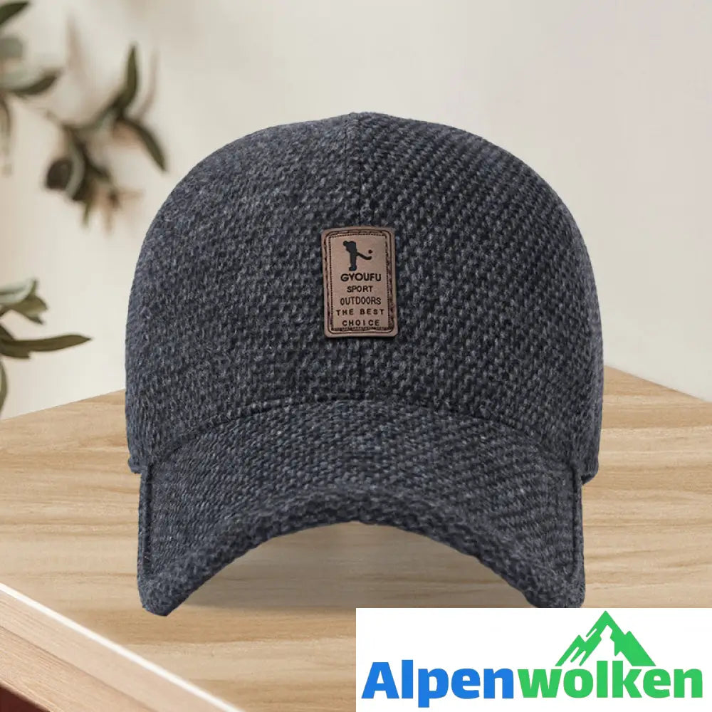 Alpenwolken - Winter-Baseballmütze mit Ohrenklappen